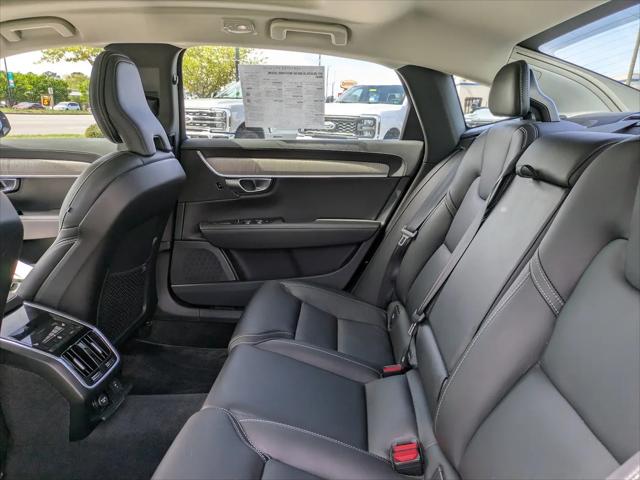 2025 Volvo S90 B6 Ultra