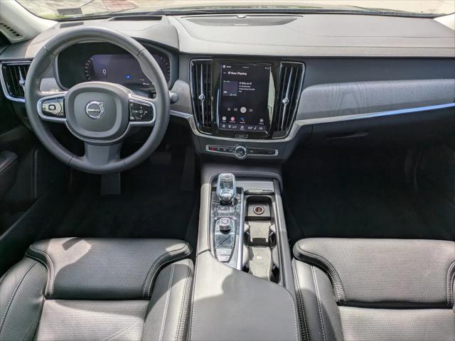 2025 Volvo S90 B6 Ultra