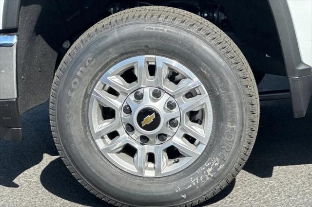 2026 Chevrolet Silverado 2500HD Double Cab, Long Bed, WT, RWD