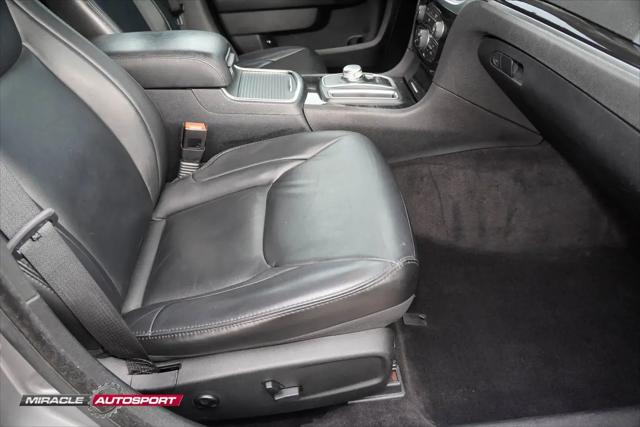 2017 Chrysler 300 Limited