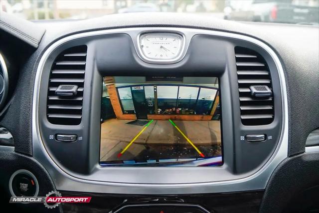 2017 Chrysler 300 Limited