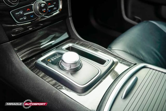2017 Chrysler 300 Limited