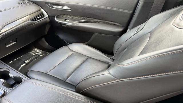 2019 Cadillac XT4 AWD Sport