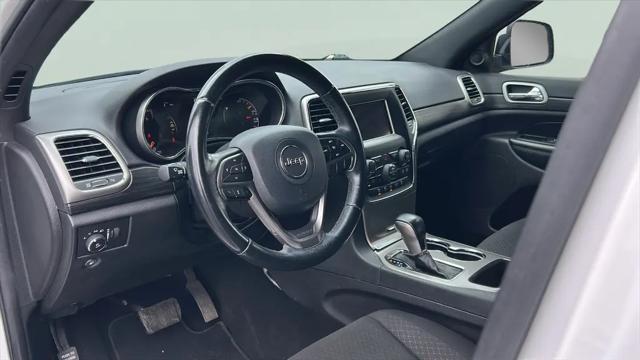 2021 Jeep Grand Cherokee Laredo E 4x2
