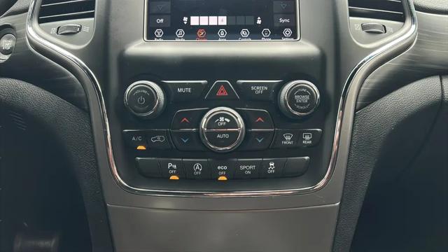 2021 Jeep Grand Cherokee Laredo E 4x2