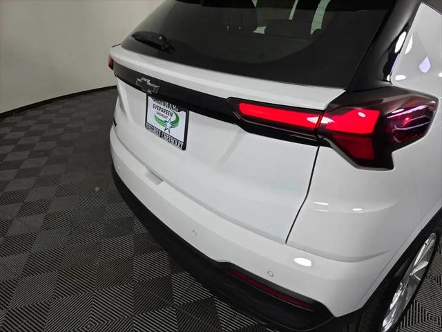 2027 Chevrolet Bolt LT FWD