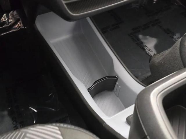 2027 Chevrolet Bolt LT FWD