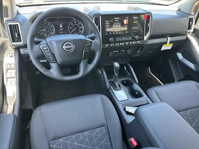 2026 Nissan Frontier Crew Cab Long Bed SV 4x2