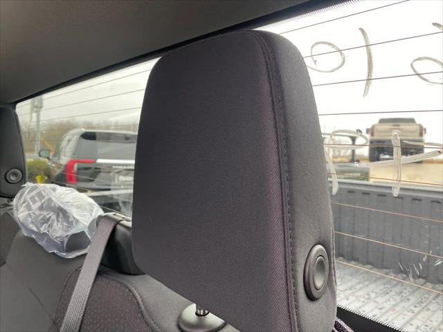 2026 GMC Sierra 1500 Double Cab, Standard Bed, Pro, 4WD
