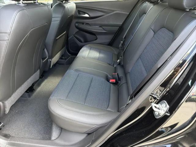 2026 Buick NV Preferred FWD