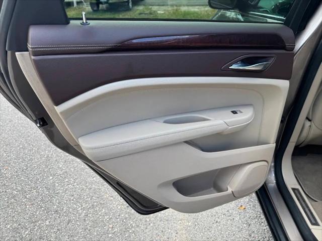 2011 Cadillac SRX Luxury Collection