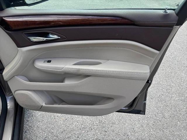 2011 Cadillac SRX Luxury Collection