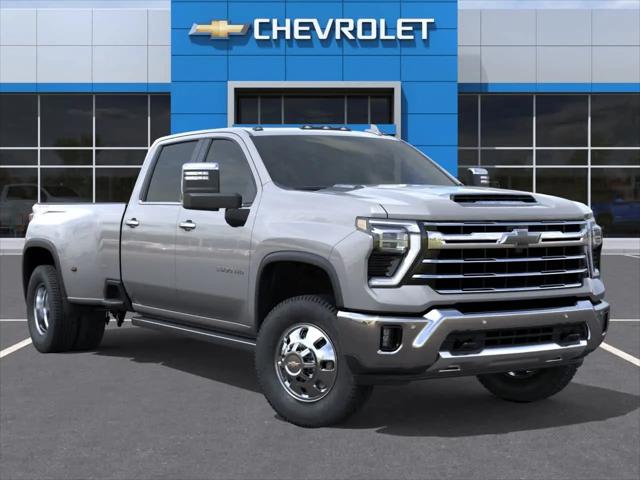 2026 Chevrolet Silverado 3500HD Crew Cab, Long Bed, LTZ Dual Rear Wheel, RWD