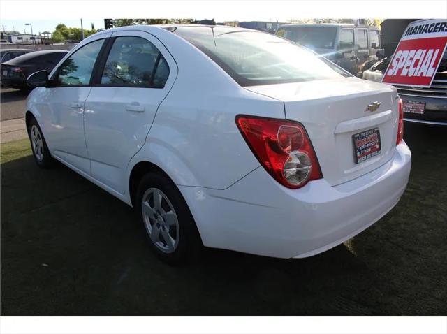 2016 Chevrolet Sonic LS Auto