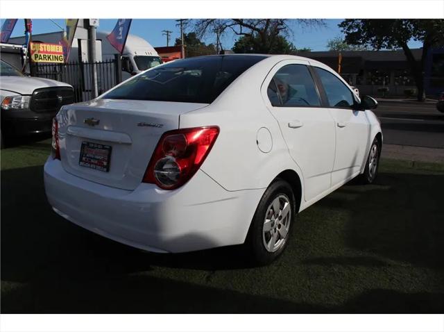 2016 Chevrolet Sonic LS Auto