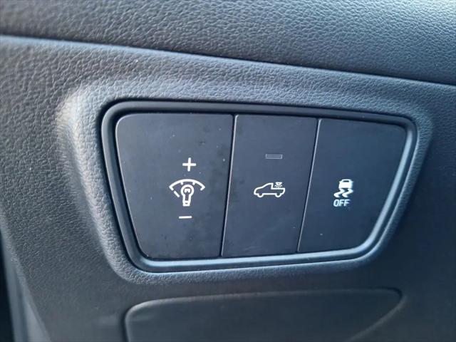 2023 Hyundai Santa Cruz SEL Premium