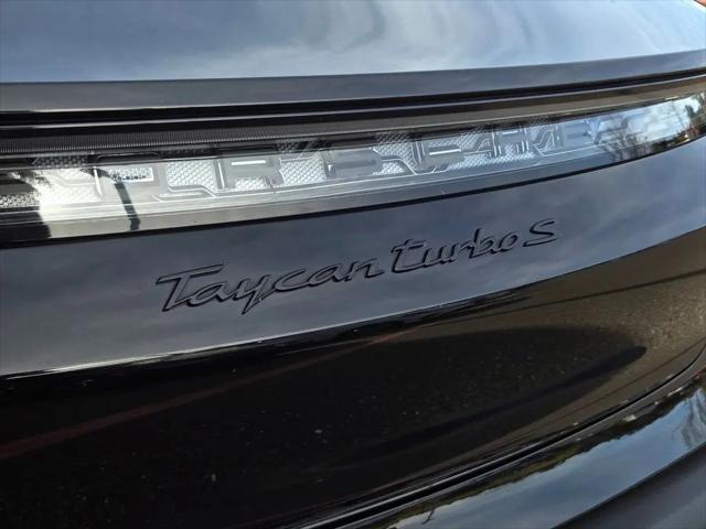 2022 Porsche Taycan Turbo S