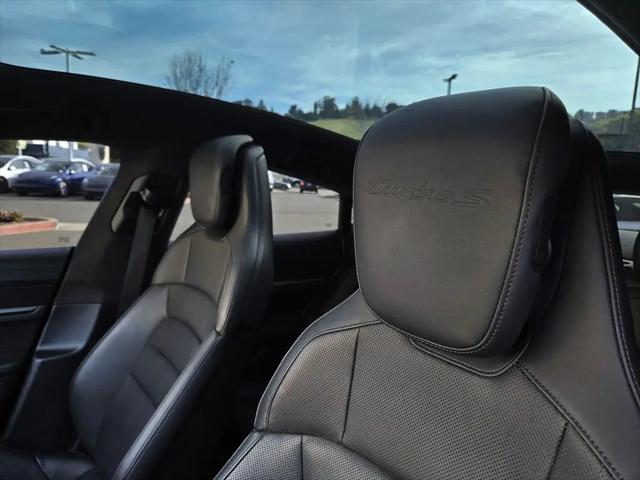 2022 Porsche Taycan Turbo S