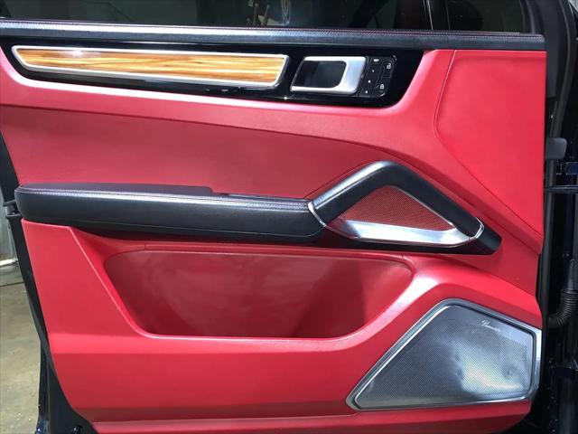 2022 Porsche Cayenne Turbo