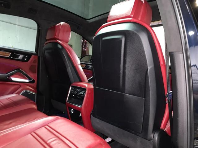 2022 Porsche Cayenne Turbo