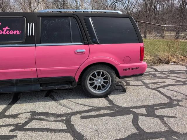 1998 Lincoln Navigator Standard
