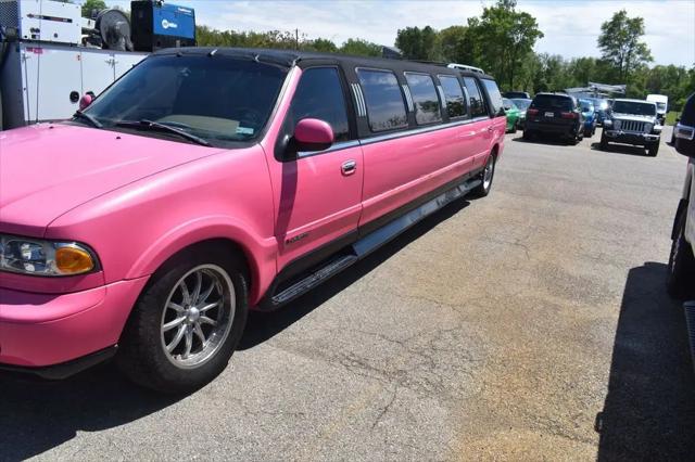 1998 Lincoln Navigator Standard