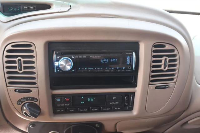 1998 Lincoln Navigator Standard