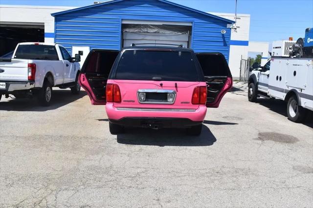 1998 Lincoln Navigator Standard