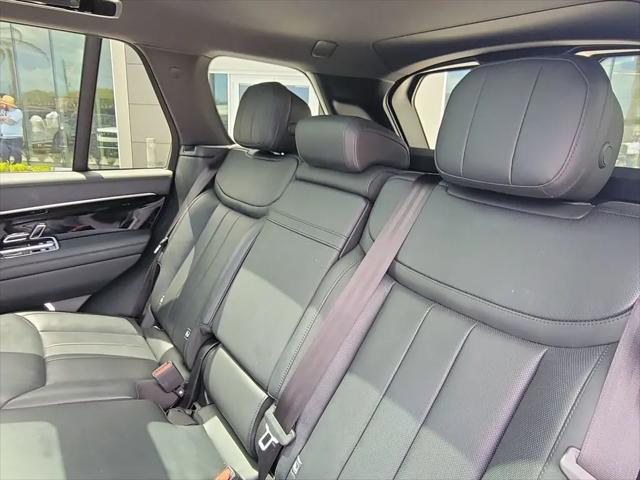 2023 Land Rover Range Rover P530 SE