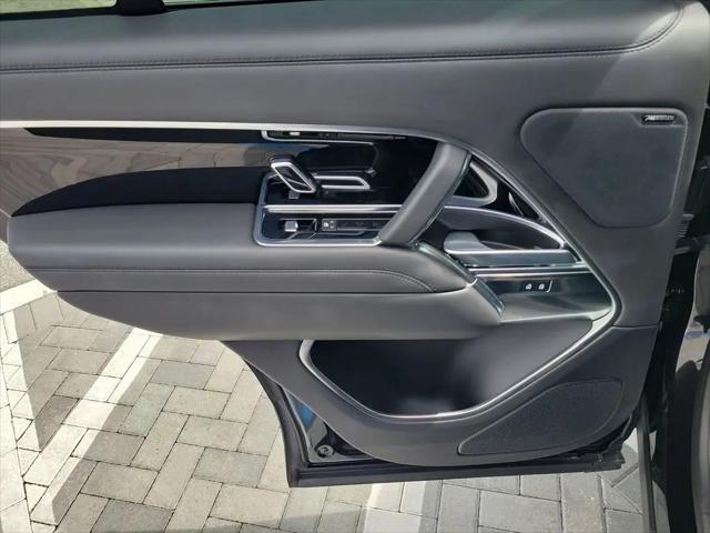 2023 Land Rover Range Rover P530 SE