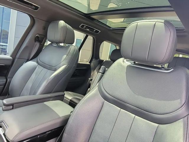 2023 Land Rover Range Rover P530 SE