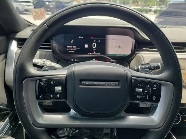 2023 Land Rover Range Rover P530 SE