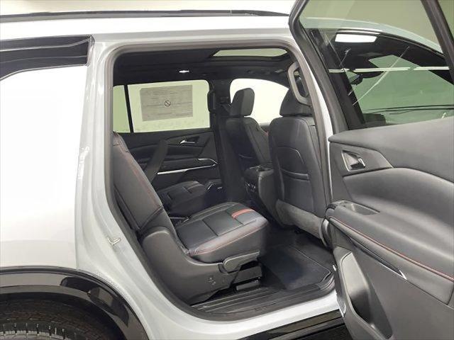 2026 Chevrolet Traverse FWD RS