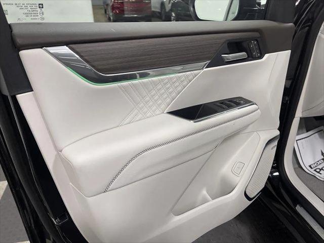2026 GMC Acadia Denali FWD