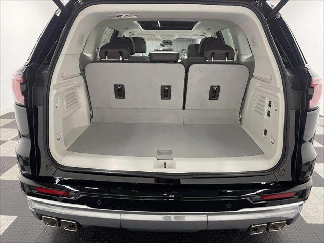 2026 GMC Acadia Denali FWD