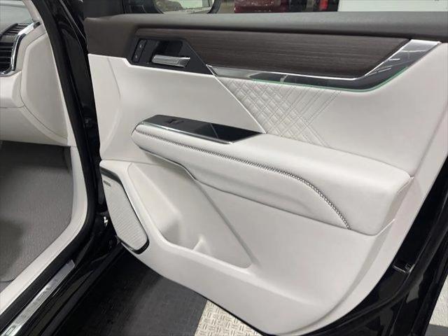 2026 GMC Acadia Denali FWD
