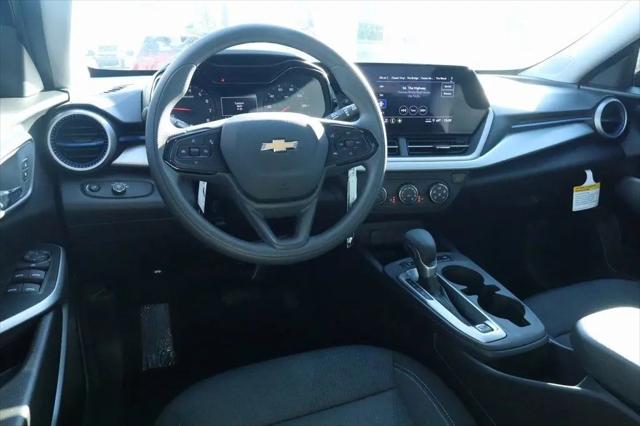 2026 Chevrolet Trax FWD LS