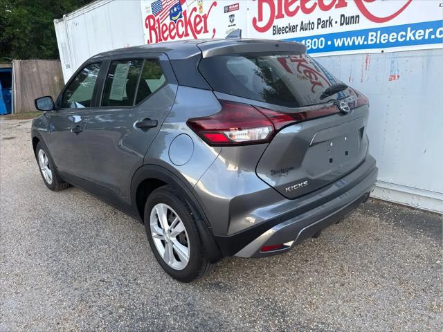 2024 Nissan Kicks S Xtronic CVT