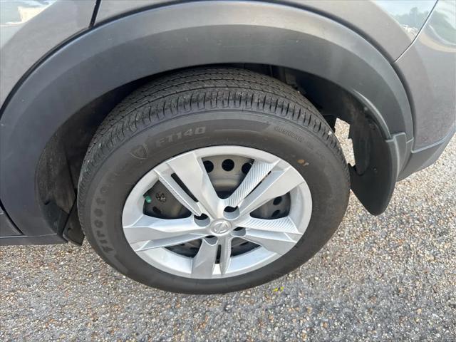 2024 Nissan Kicks S Xtronic CVT