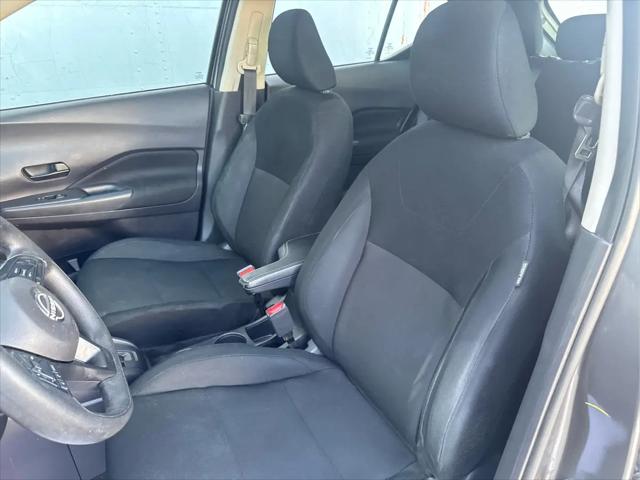 2024 Nissan Kicks S Xtronic CVT