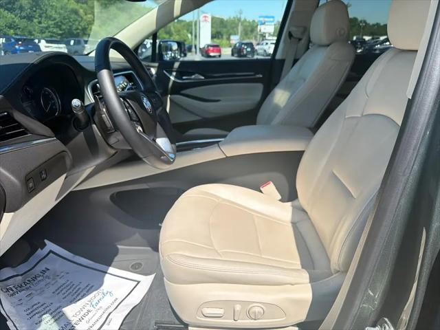 2023 Buick Enclave Essence AWD