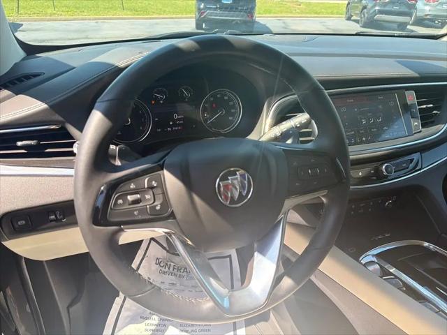 2023 Buick Enclave Essence AWD