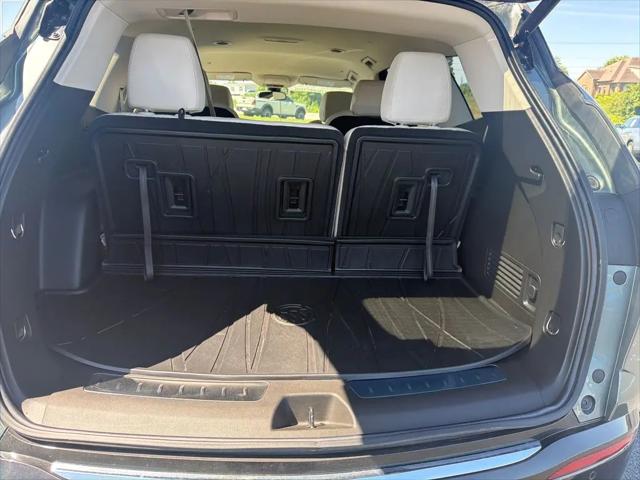 2023 Buick Enclave Essence AWD