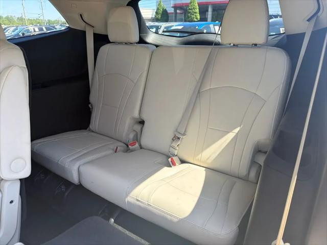 2023 Buick Enclave Essence AWD