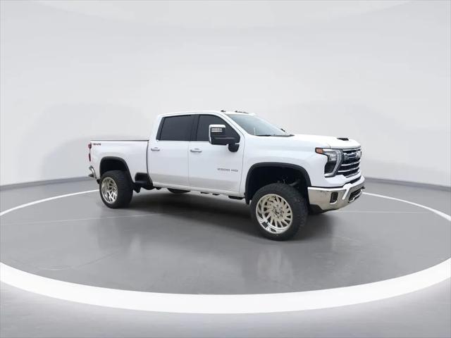 2024 Chevrolet Silverado 2500HD 4WD Crew Cab Standard Bed LTZ