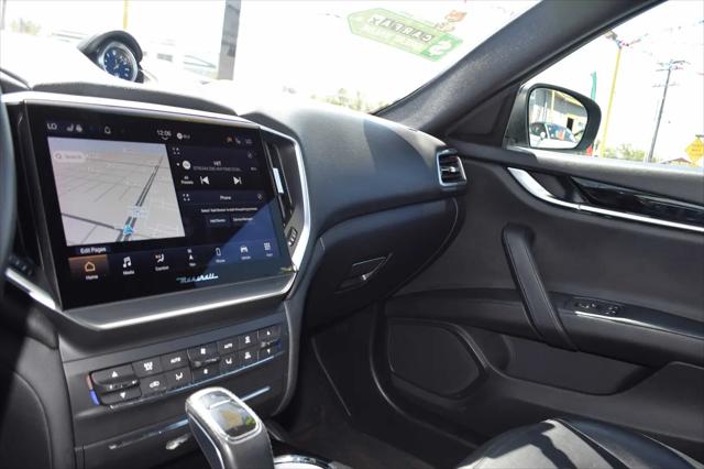 2021 Maserati Ghibli Standard