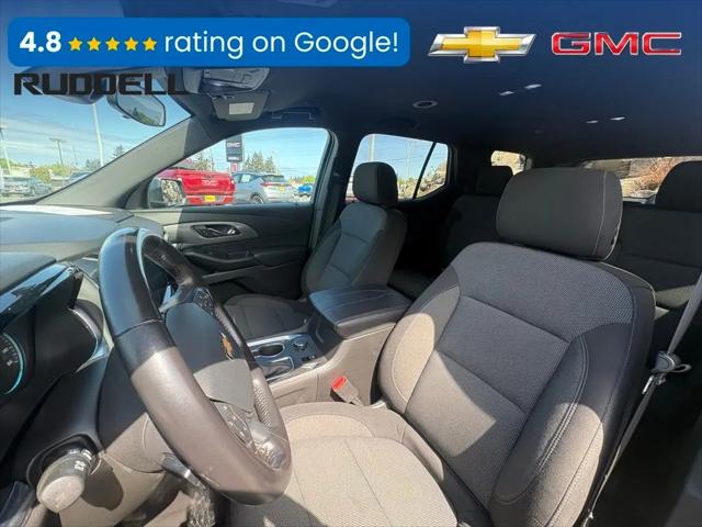 2022 Chevrolet Traverse AWD LT Cloth