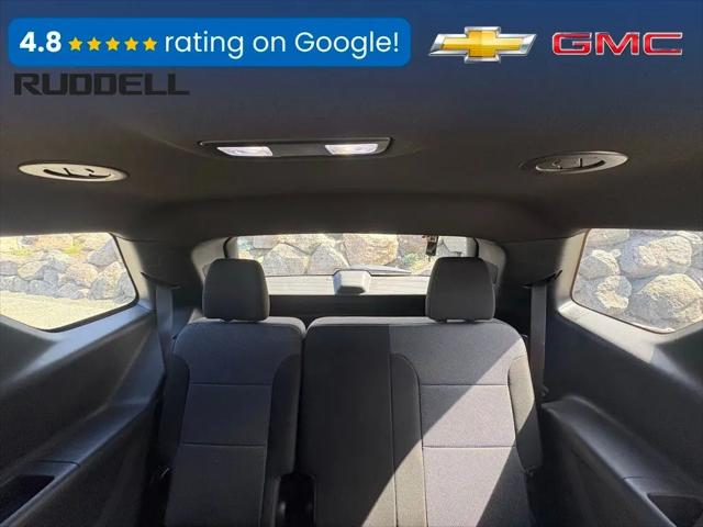 2022 Chevrolet Traverse AWD LT Cloth