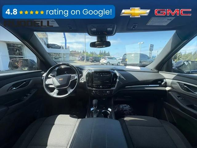 2022 Chevrolet Traverse AWD LT Cloth