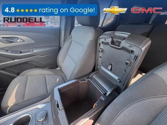 2022 Chevrolet Traverse AWD LT Cloth